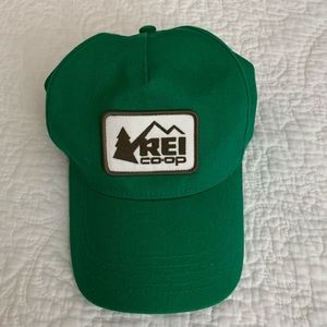 Vintage REI Co-Op hat